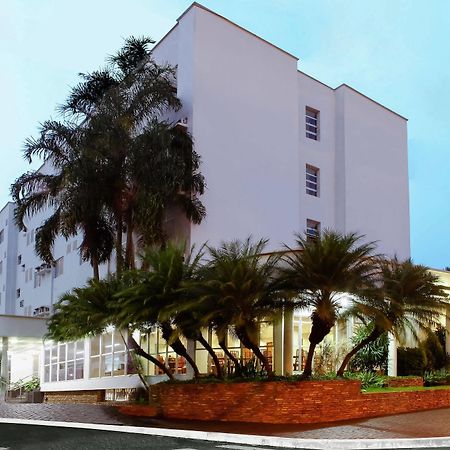 Jva Fenix Hotel Uberlandia Exterior photo