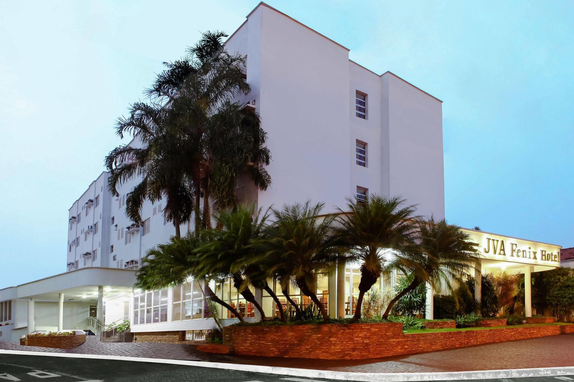 Jva Fenix Hotel Uberlandia Exterior photo